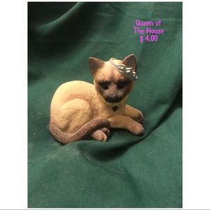 Calico Kittens Figurines